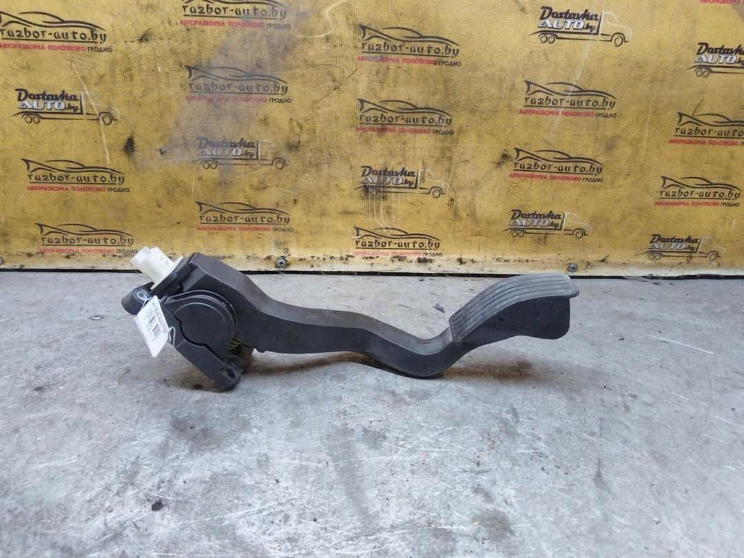 Датчик положения педали газа 82WWRT Peugeot 307 купить с доставкой