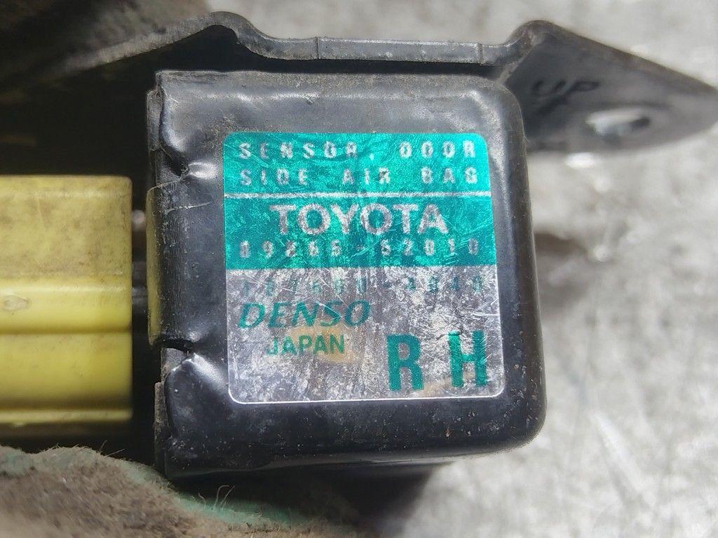 Проводка двери передней правой F3FO45 Toyota Yaris - Фото 11