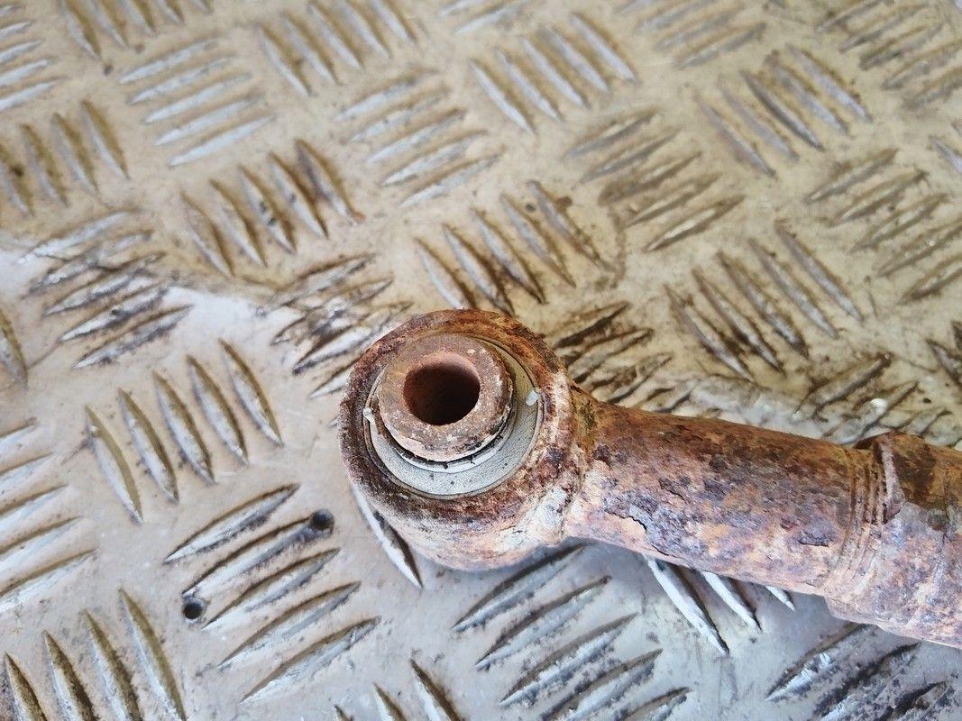 Рычаг задний правый UU9IQI Land-Rover Freelander undefined