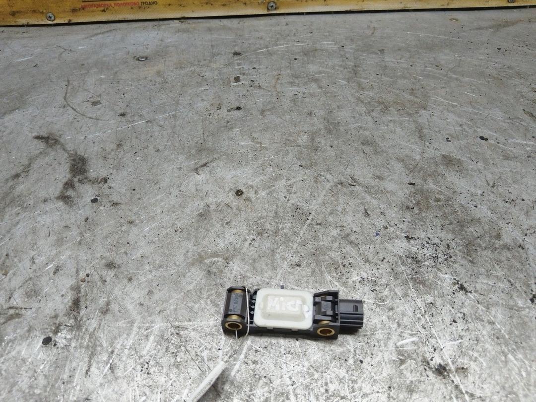 Датчик удара EIK99Z Nissan Micra