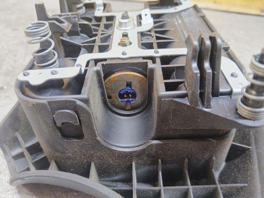 Подушка безопасности водителя XXDCM5 Peugeot 406 купить на авторазборке