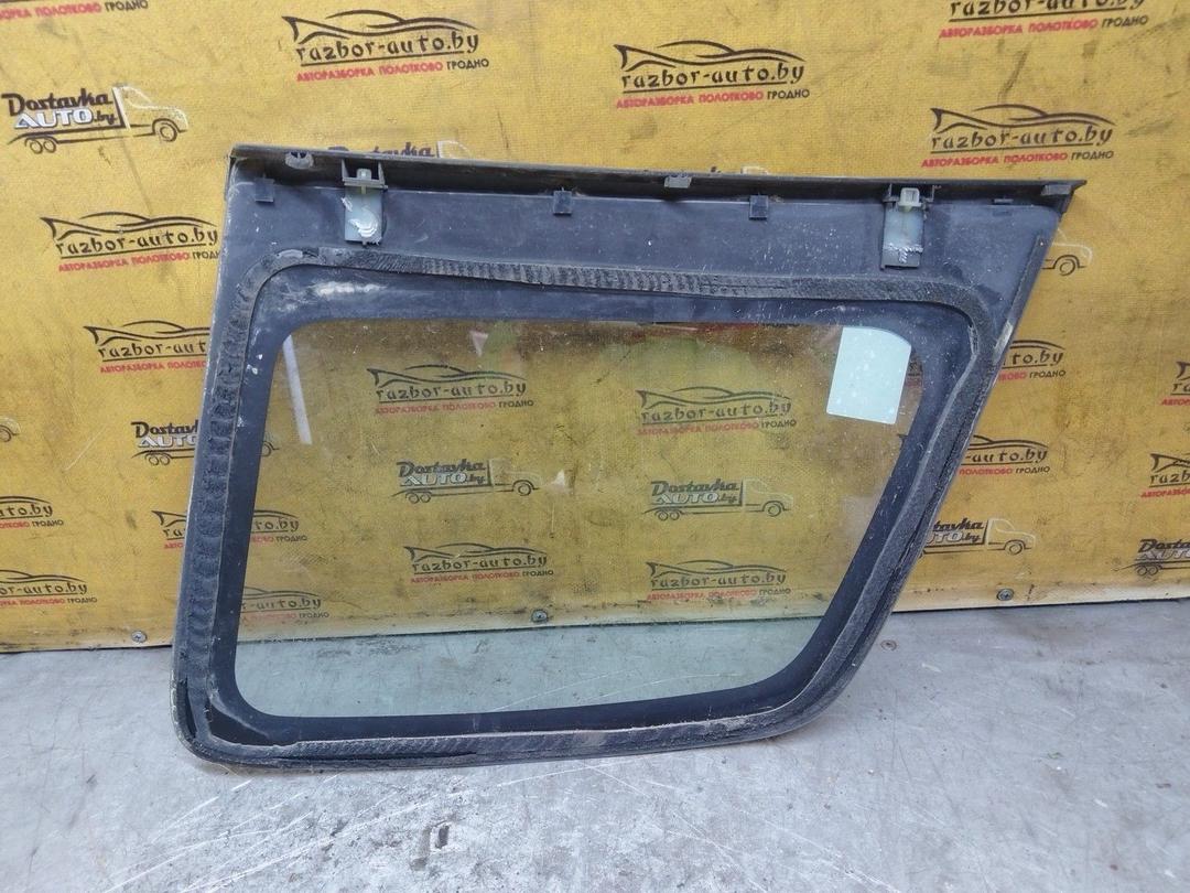 Стекло кузовное боковое правое 05D659 Mazda Premacy купить