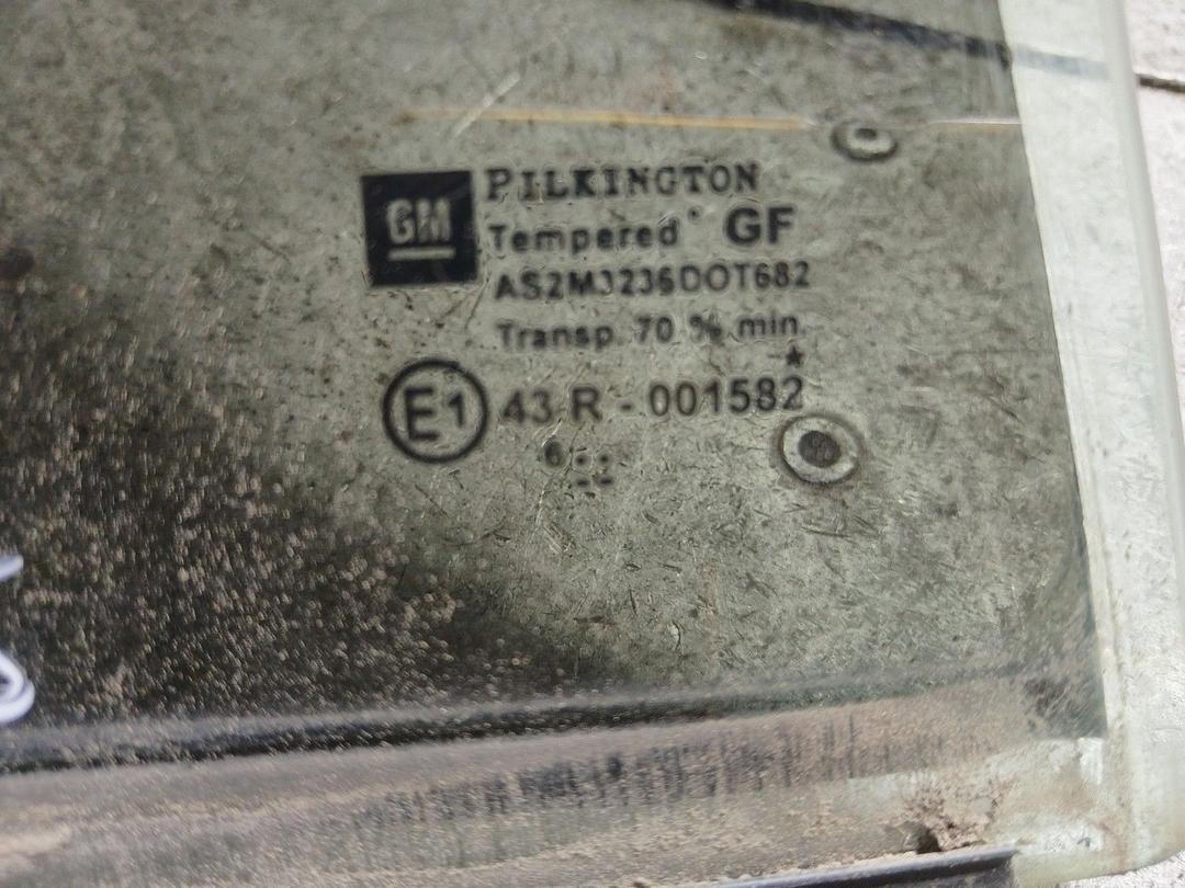 Стекло двери задней правой MR3P9W Opel Astra купить