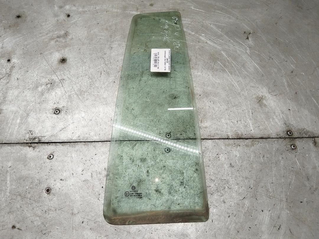 Стекло двери задней правой L65HZZ Volkswagen Golf