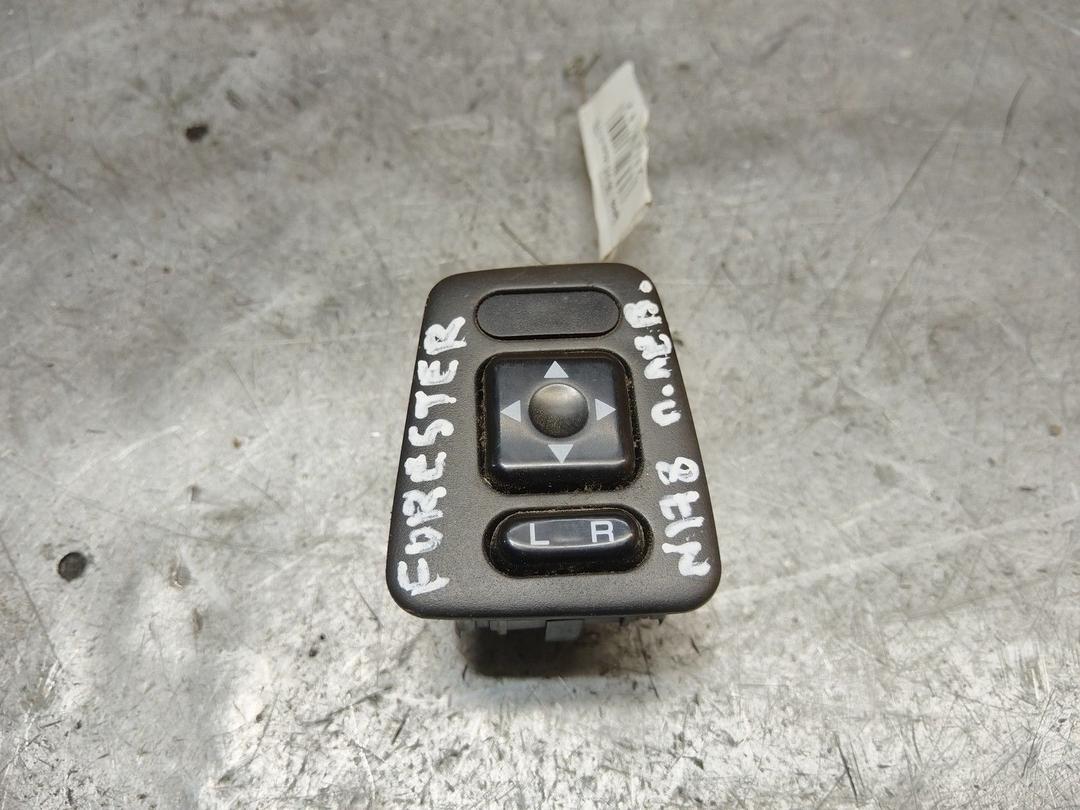 Джойстик регулировки зеркал DENC3G Subaru Forester