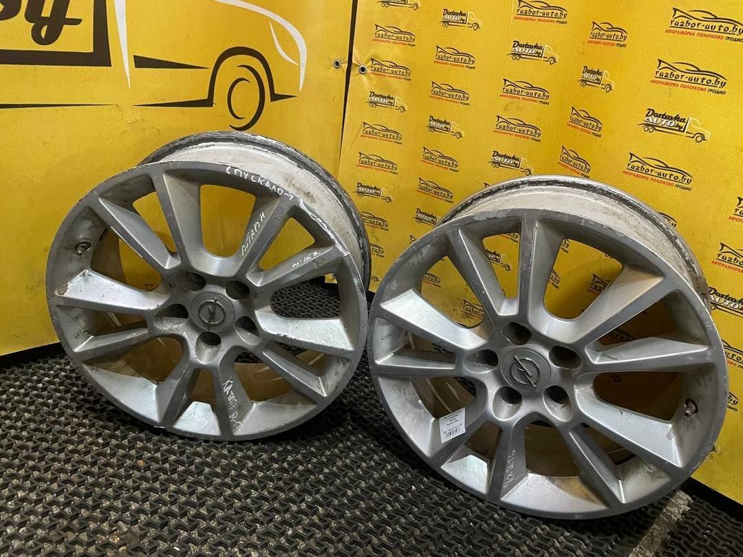 Диск литой R17, 5x110 Opel Astra 2006 8QUUXQ (комплект) 8QUUXQ 8QUUXQ Opel  Astra купить бу для вашего авто.