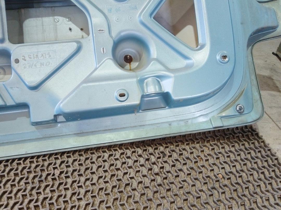 Крышка багажника (дверь 3-5) QE13GN Citroen C8 undefined