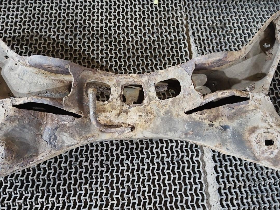 Балка подвески задняя 5CKFTS Saab 9-3 купить на авторазборке