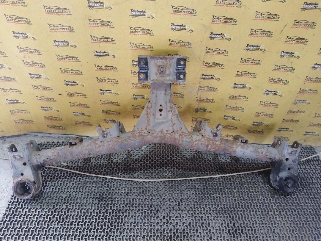 Балка подвески задняя JH1FOO Hyundai Trajet купить на авторазборке