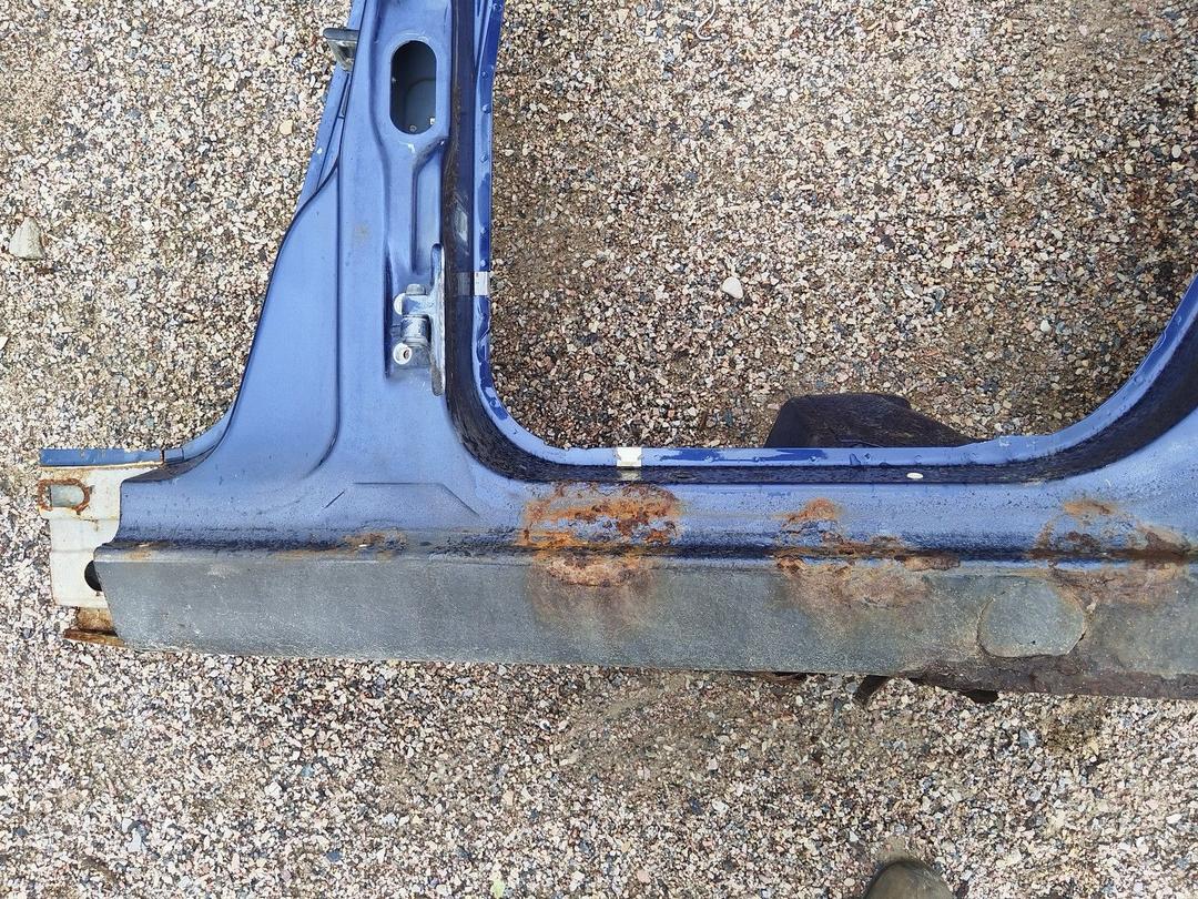 Стойка кузовная центральная левая BDH3NU Mercedes C W202 - Фото 8