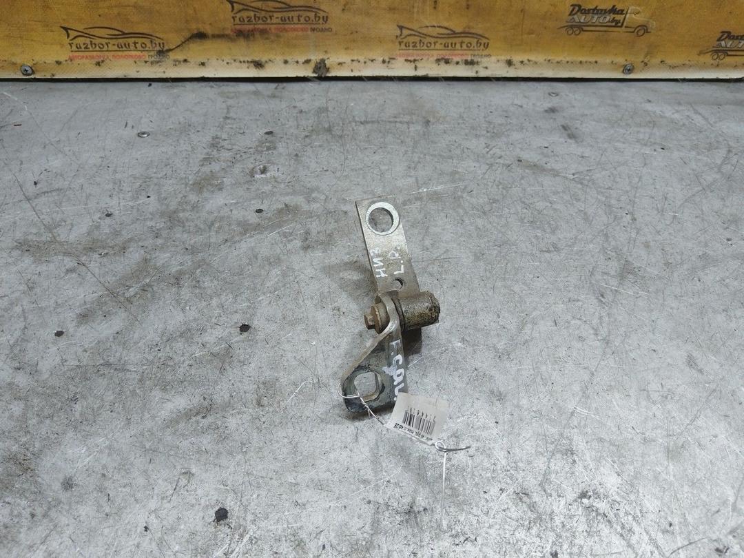 Петля двери передней правой UKL8SB Ford Galaxy купить с доставкой