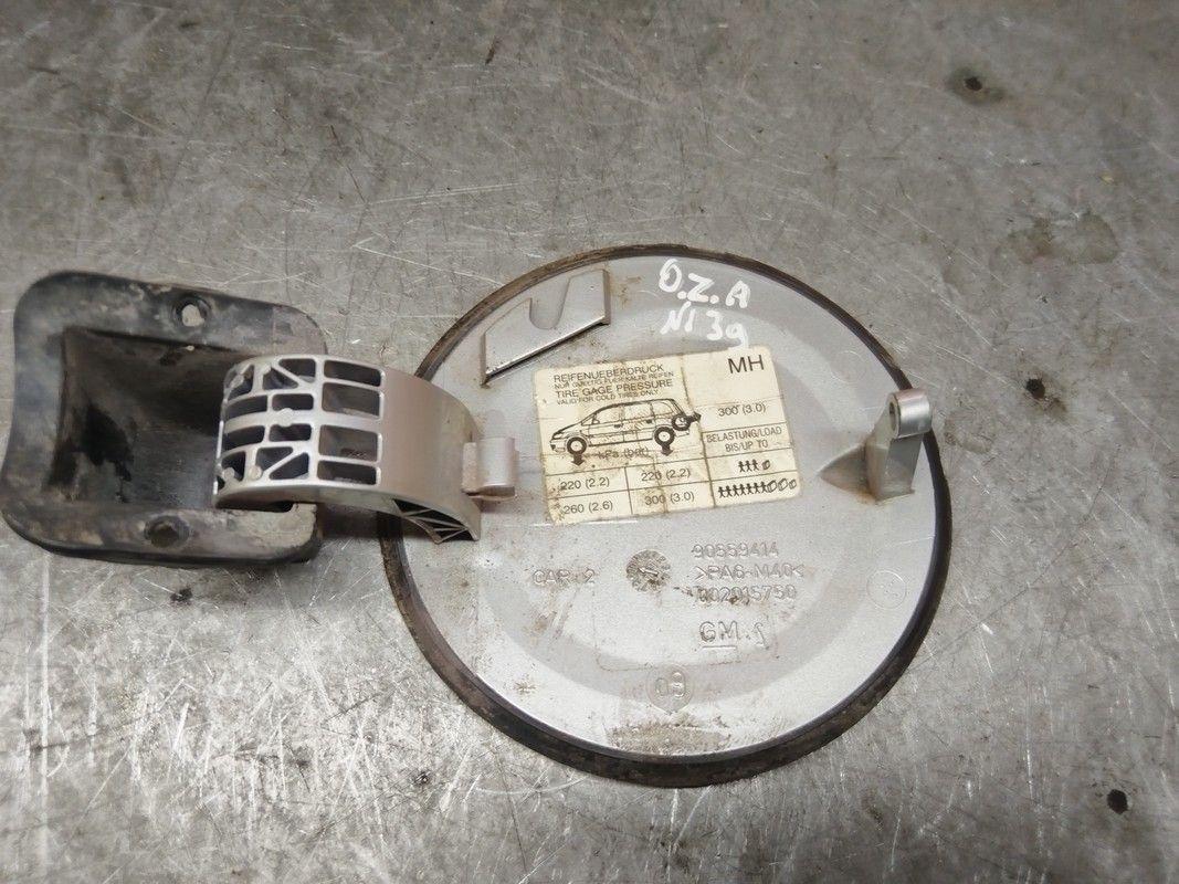 Лючок топливного бака IEL2Q6 Opel Zafira купить