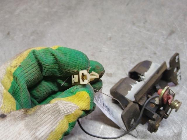 Замок багажника 62VVZN Kia Shuma купить с доставкой