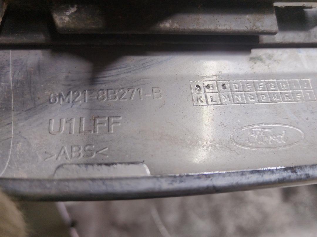 Решетка радиатора P2BC0I Ford Galaxy купить на авторазборке