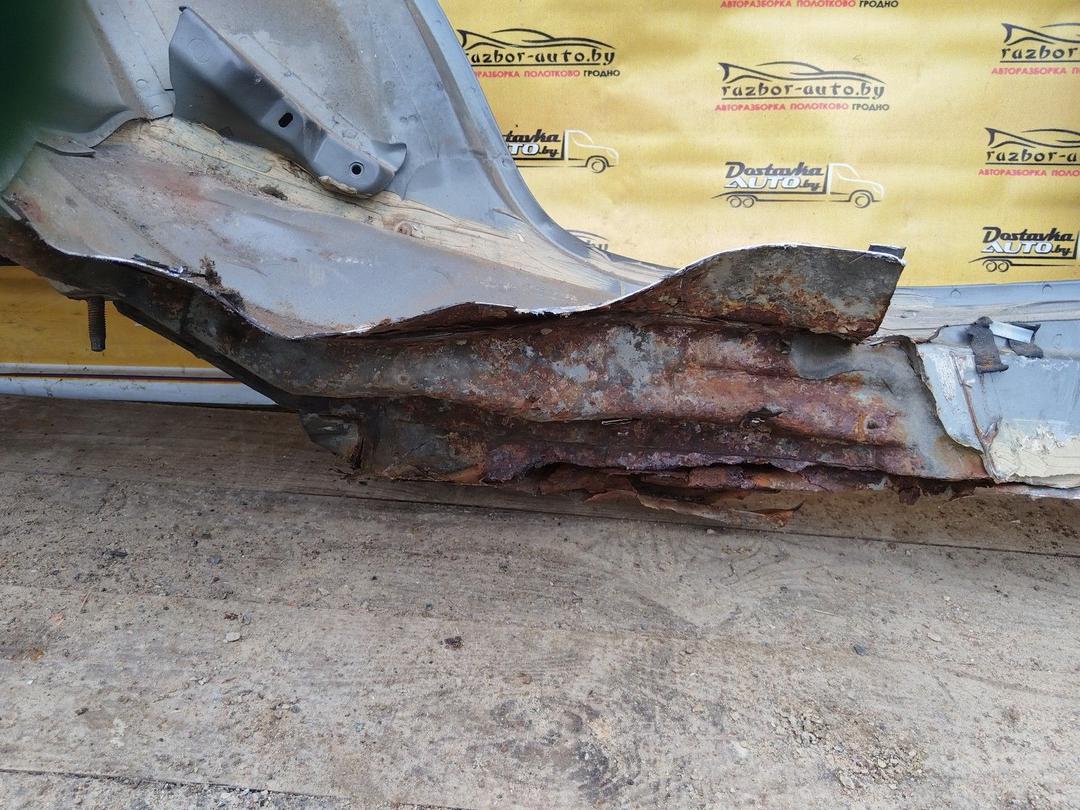 Крыло заднее левое 442Z2T Peugeot 406 undefined