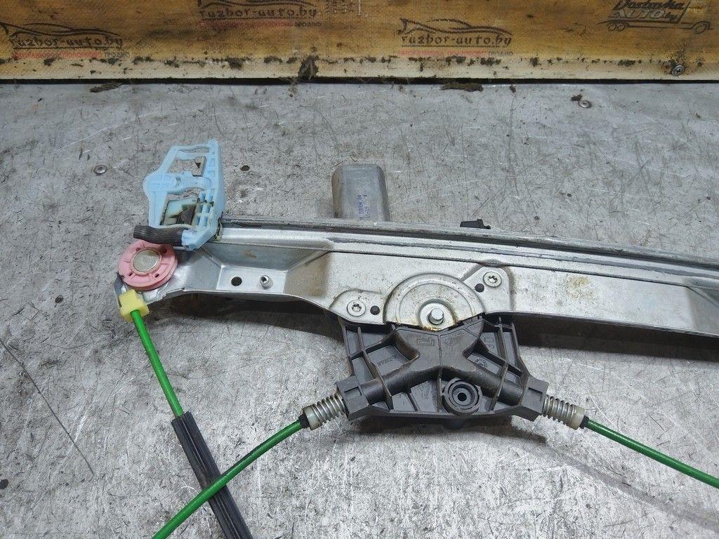 Стеклоподъемник электрический передний правый 8OY1XS Opel Corsa - Фото 6