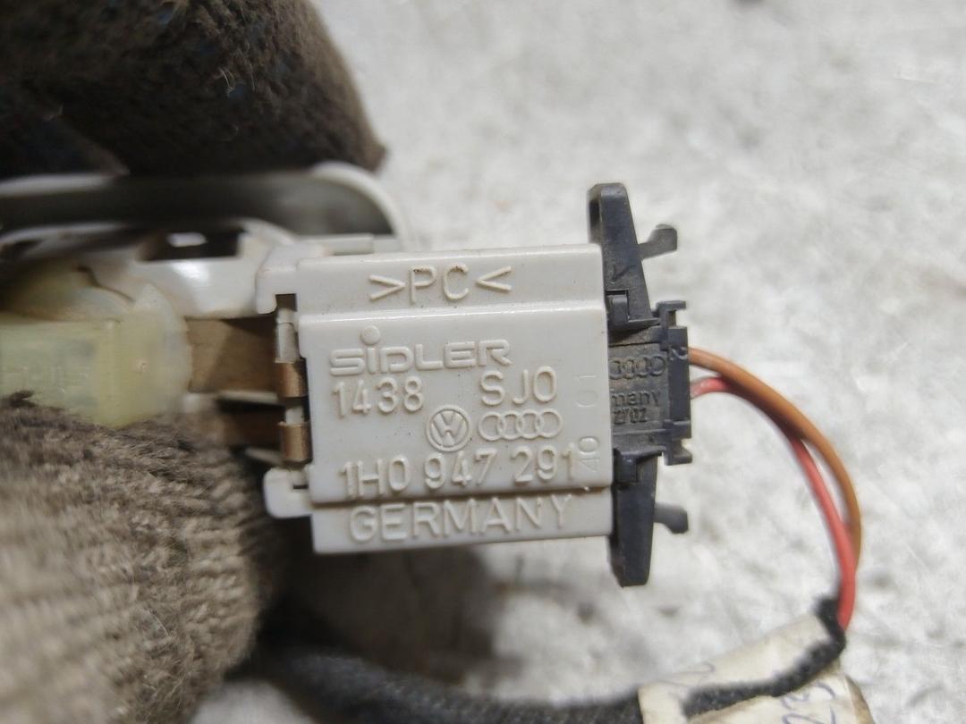 Фонарь салона (плафон) KV4GA6 Volkswagen Sharan - Фото 4