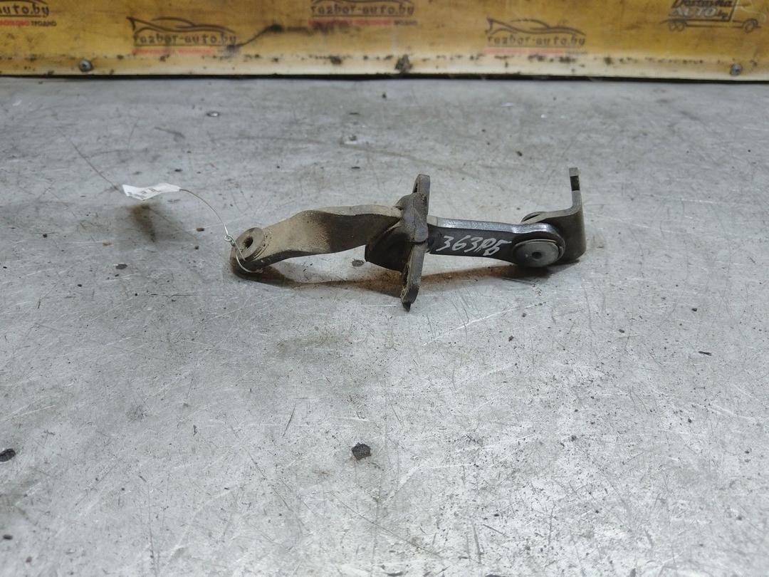 Петля крышки багажника 3J9JI6 Renault Espace купить