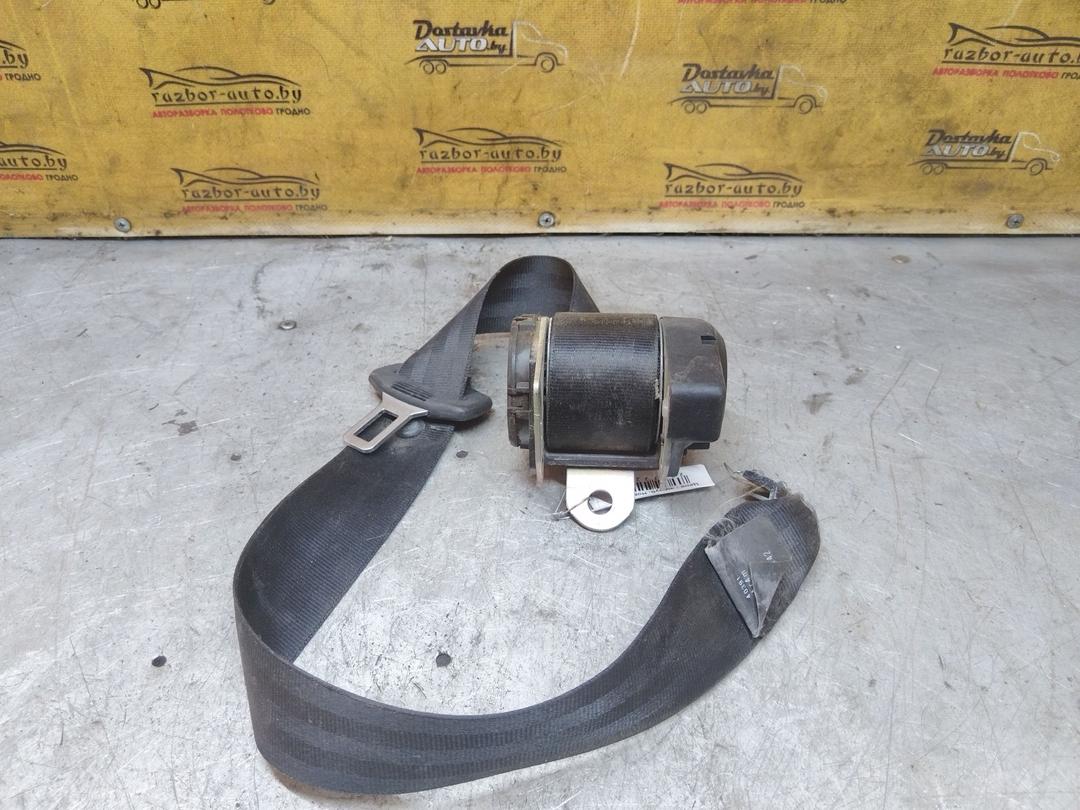 Ремень безопасности задний левый VNN8W9 Skoda Octavia купить на авторазборке