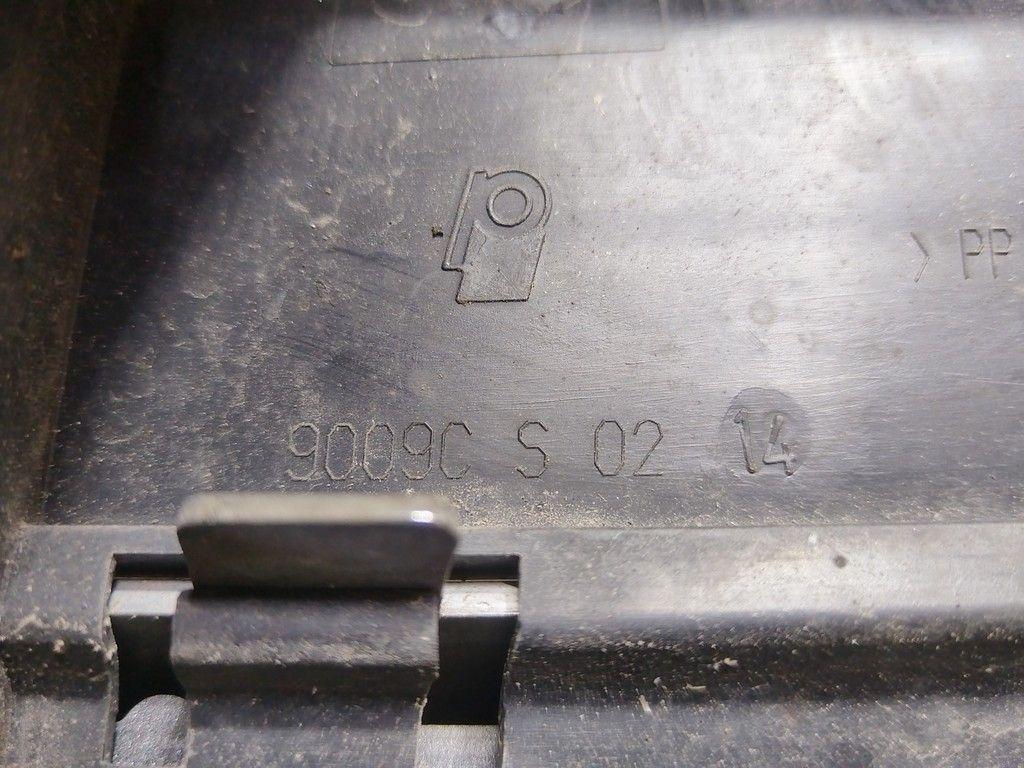 Решетка радиатора 7IY4L5 Citroen C8 - Фото 5