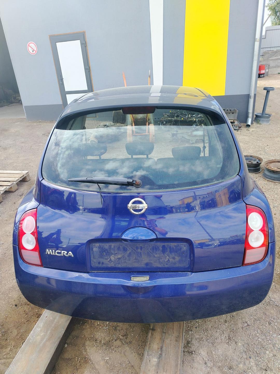 Уплотнитель багажника 59CAYB Nissan Micra
