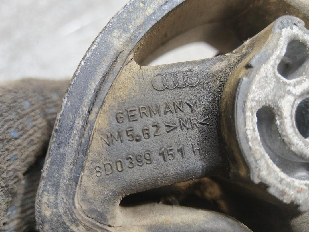 Подушка крепления КПП IF8O54 Audi A4 купить на авторазборке
