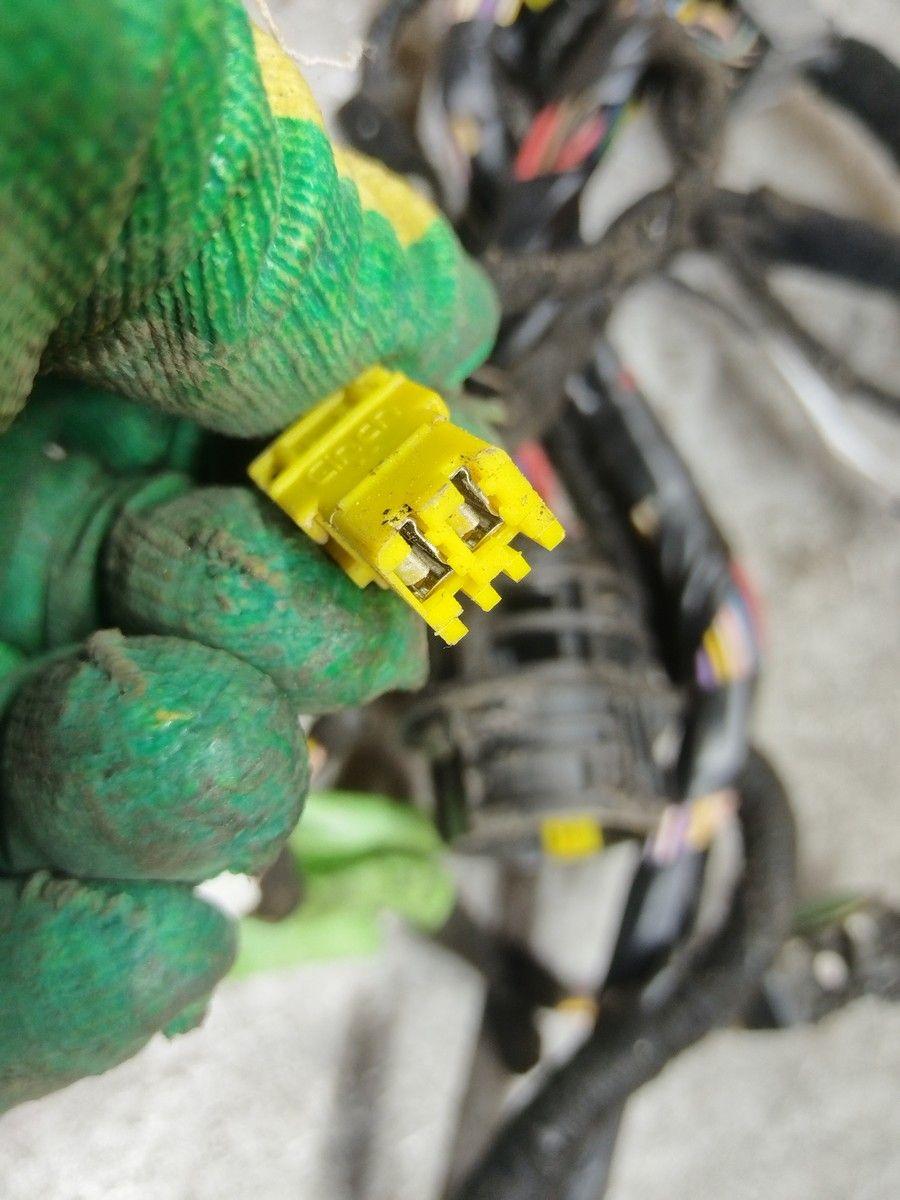 Проводка двери передней левой YRH0HM Alfa Romeo 147 купить на авторазборке