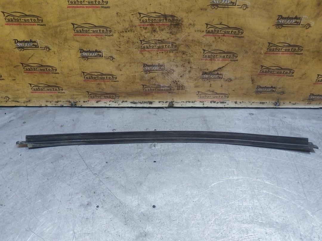 Молдинг стекла двери передней левой наружный S7L8WF Citroen Xsara Picasso - Фото 4