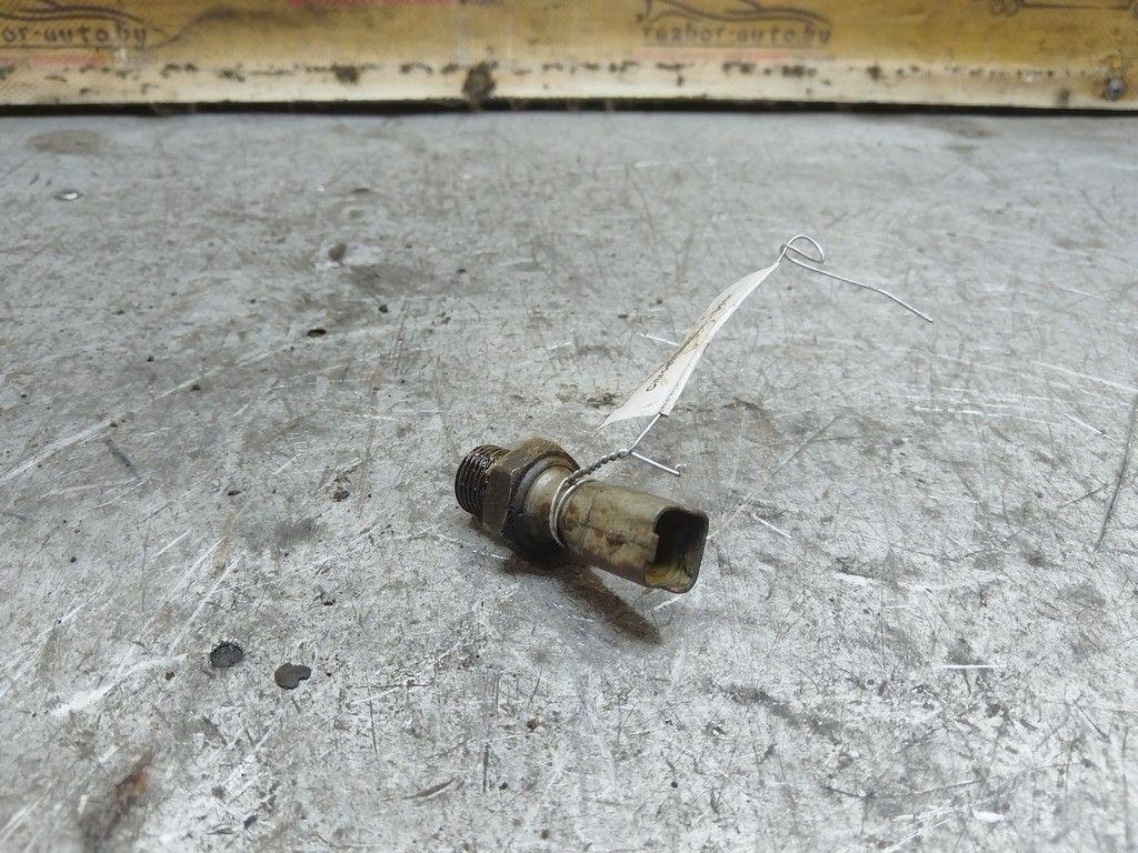 Датчик давления масла XVN500 Citroen C8 - Фото 3