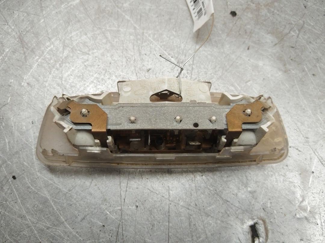 Фонарь салона (плафон) 2YV230 Ford Focus купить