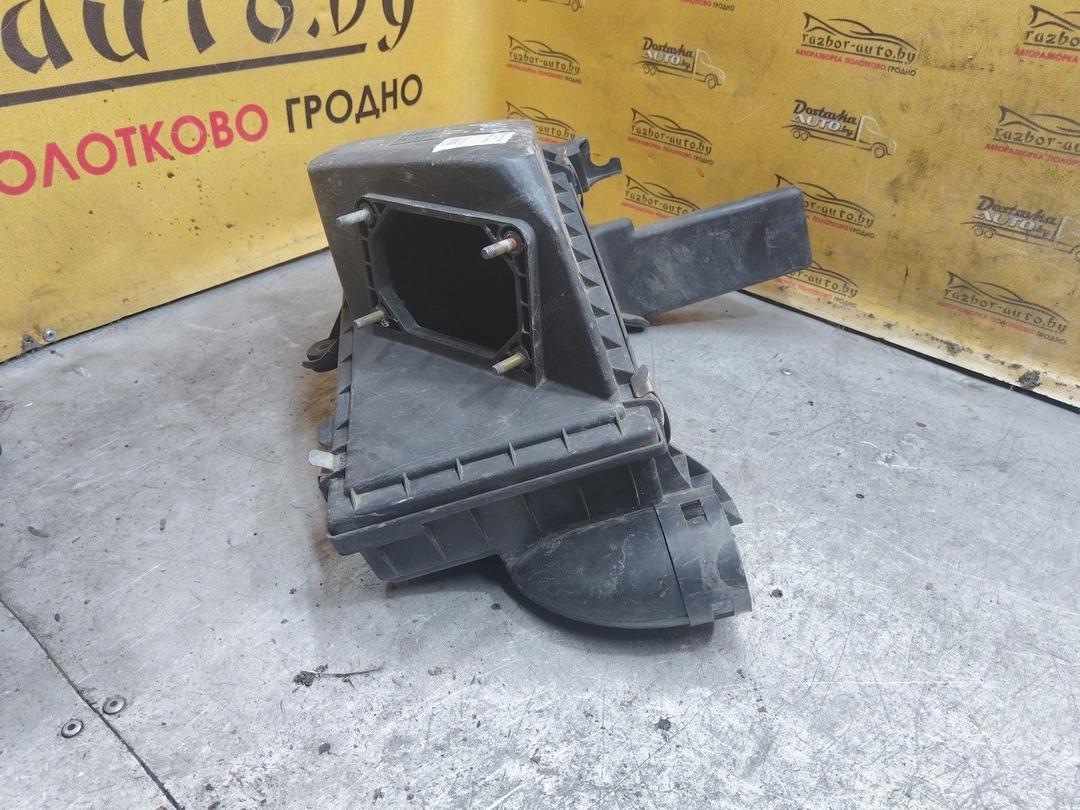 Корпус воздушного фильтра UITYSK Mitsubishi Carisma - Фото 5