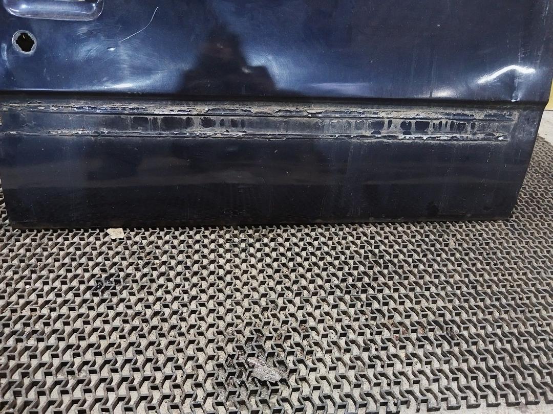 Дверь передняя правая ON8ZU5 Peugeot 405 купить с доставкой