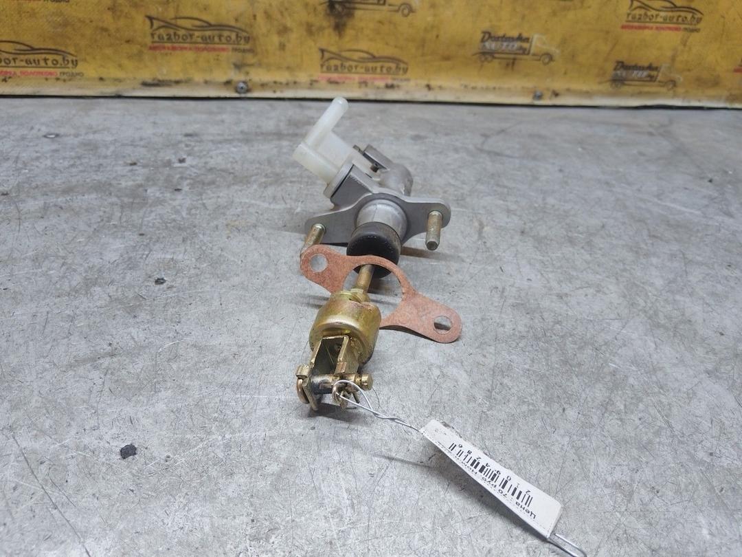 Цилиндр сцепления главный H98IDQ Toyota Corolla - Фото 3