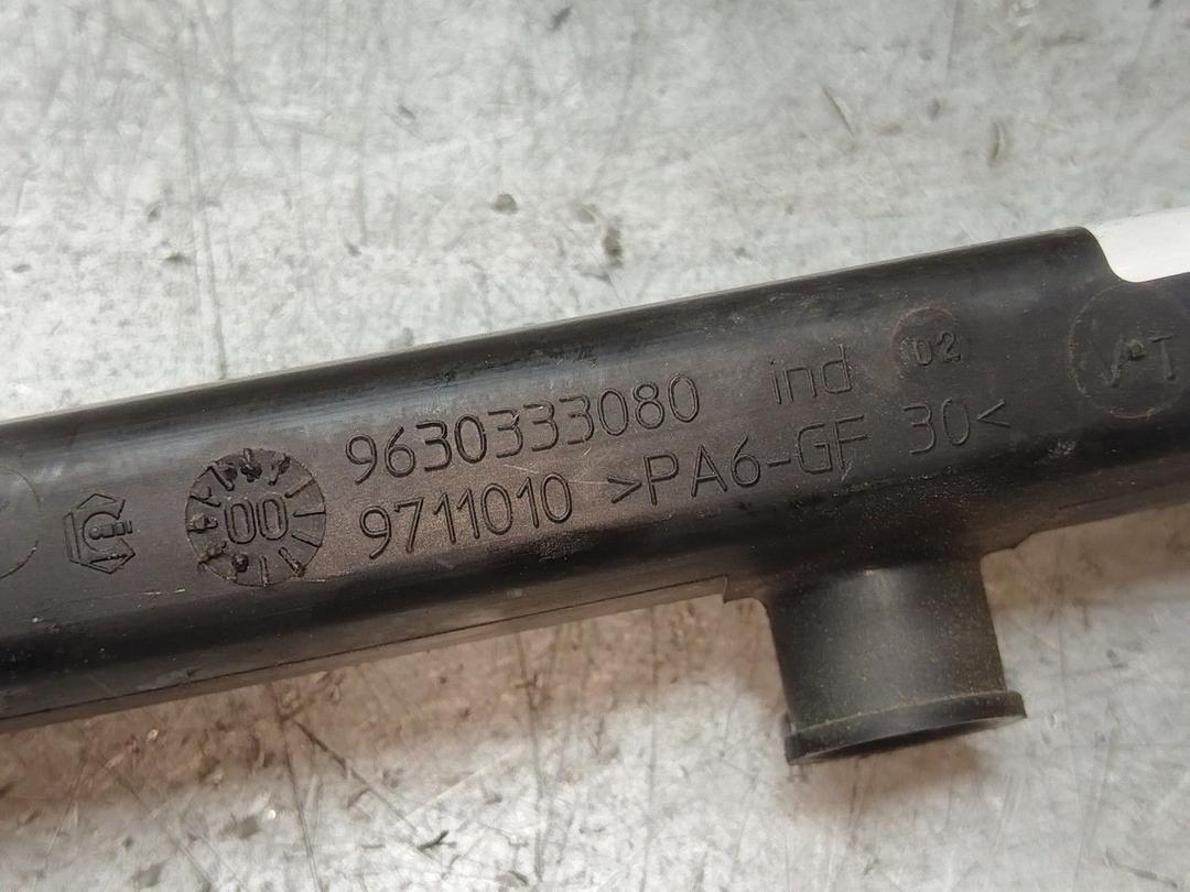 Топливная рампа UU1542 Peugeot 406 купить с доставкой