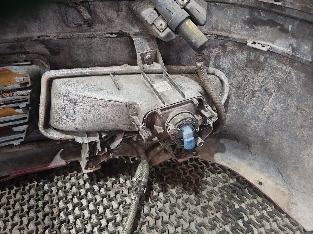 Бампер передний Z7R6SN Peugeot 406 undefined