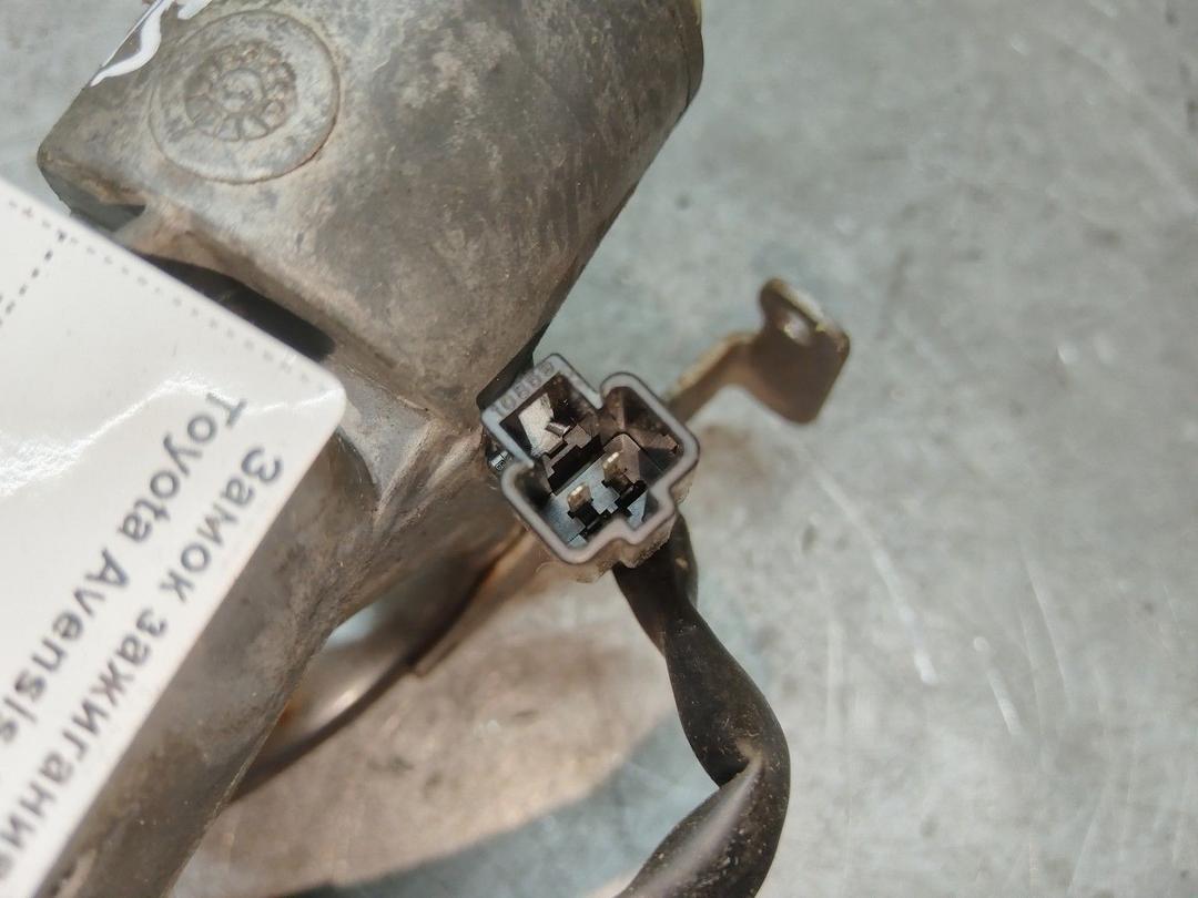 Замок зажигания ONH8HB Toyota Avensis купить на авторазборке