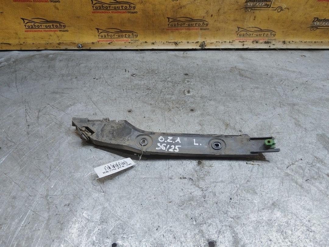 Кронштейн крепления бампера переднего SV970M Opel Zafira