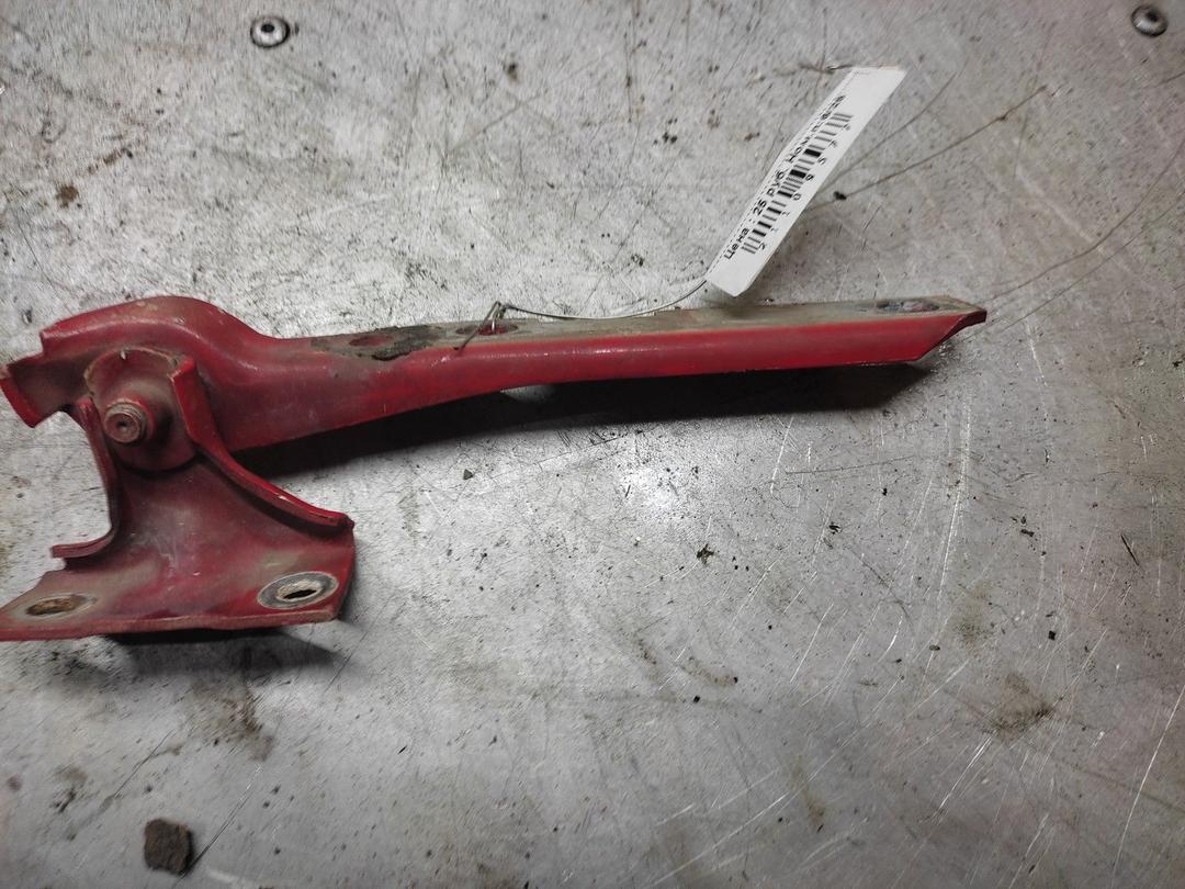 Петля капота правая H97R5V Audi 80