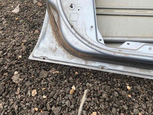 Дверь передняя левая IGO1P9 Nissan Primera undefined