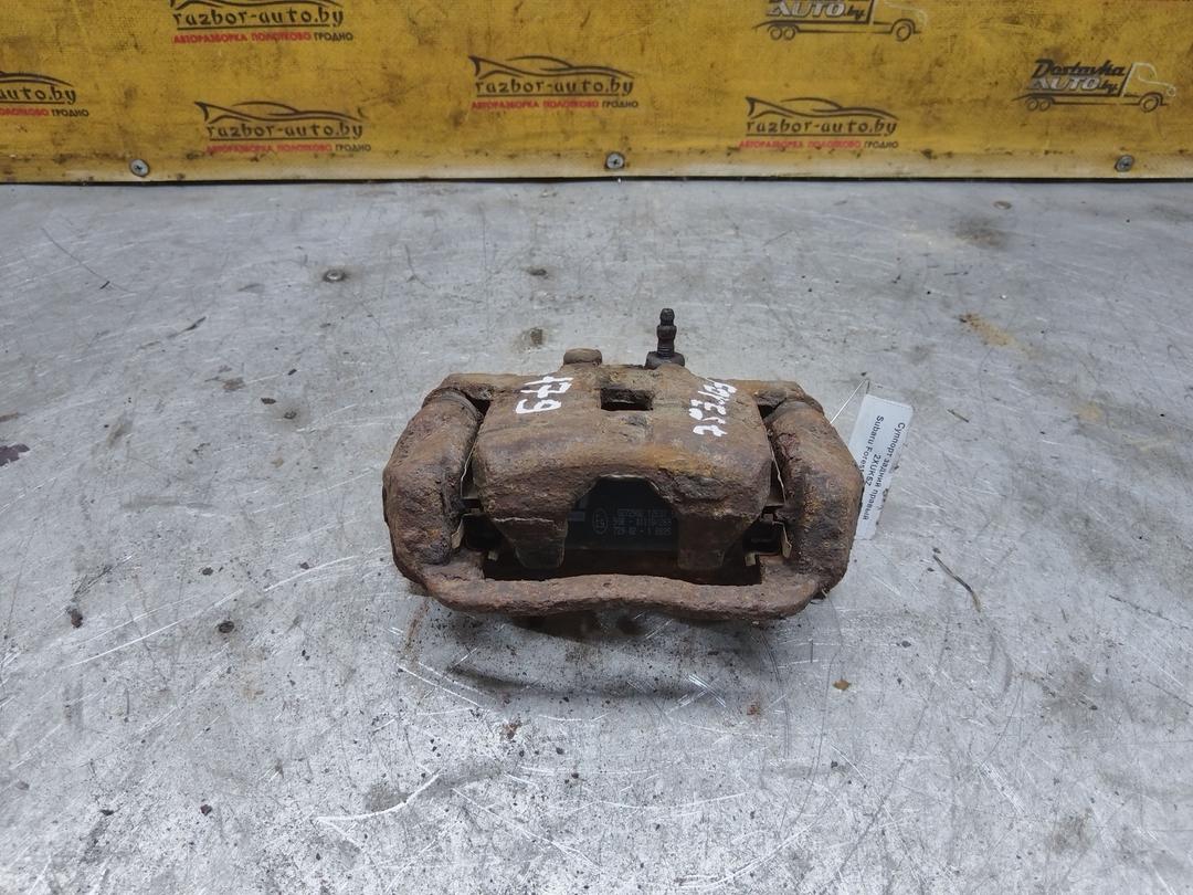 Суппорт задний правый 2XUK5Z Subaru Forester - Фото 4