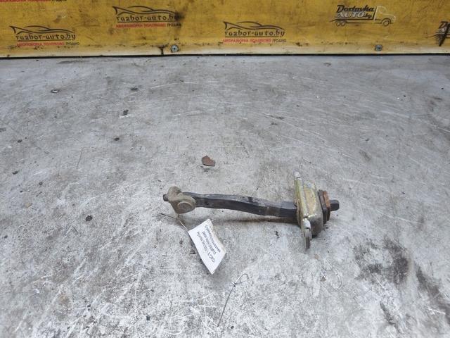 Ограничитель открывания двери задней 3XE9PM Hyundai Getz купить в магазине запчастей бу