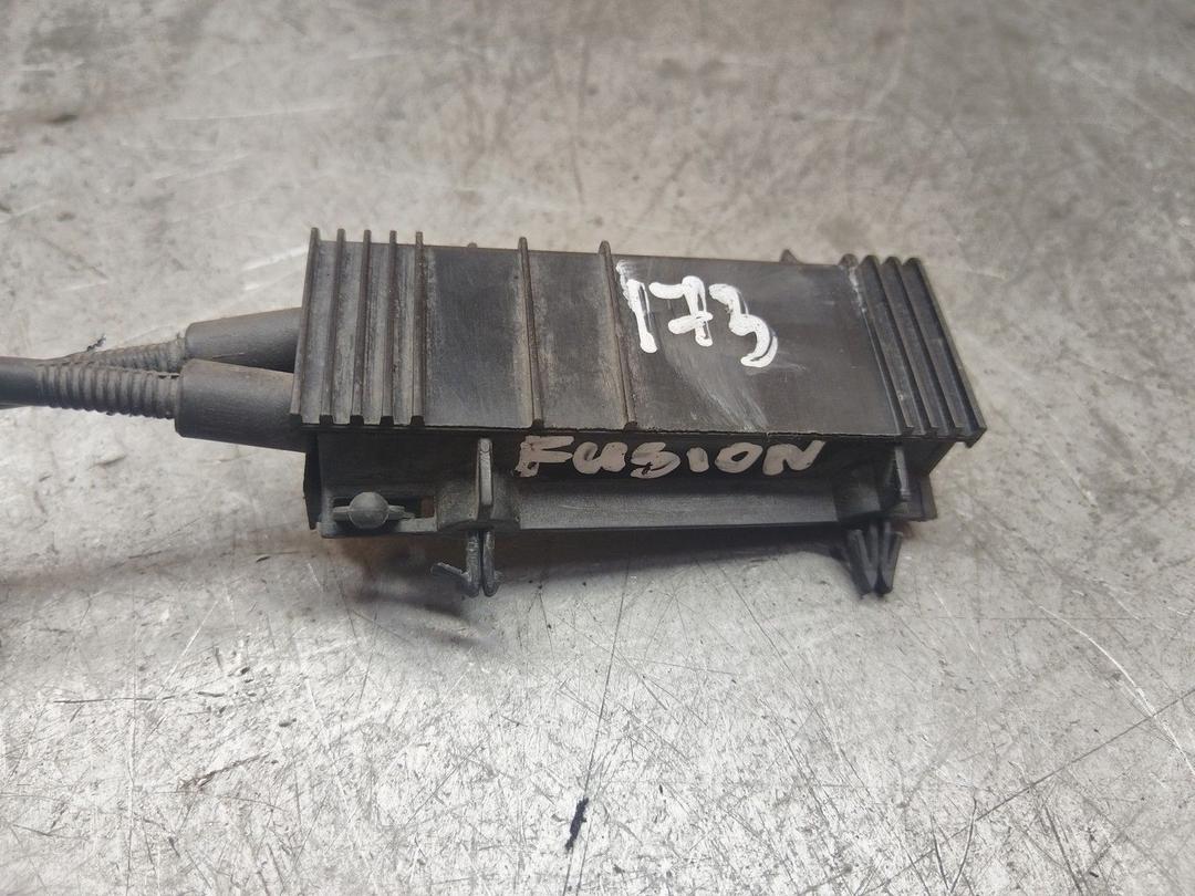 Трос капота 6HO9OJ Ford Fusion - Фото 3