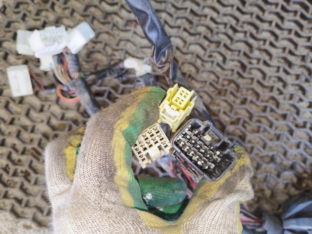 Проводка двигателя 2YM35C Toyota Avensis купить с доставкой