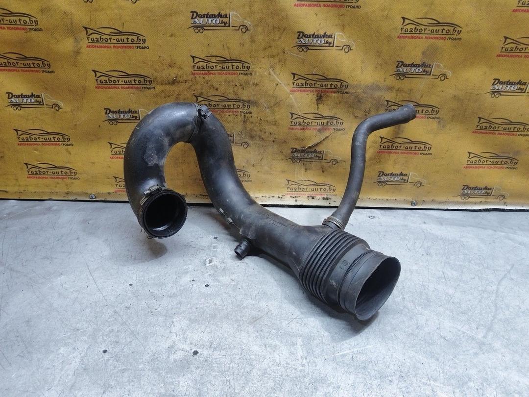 Патрубок воздушного фильтра WOKM6S Peugeot 405 - Фото 4