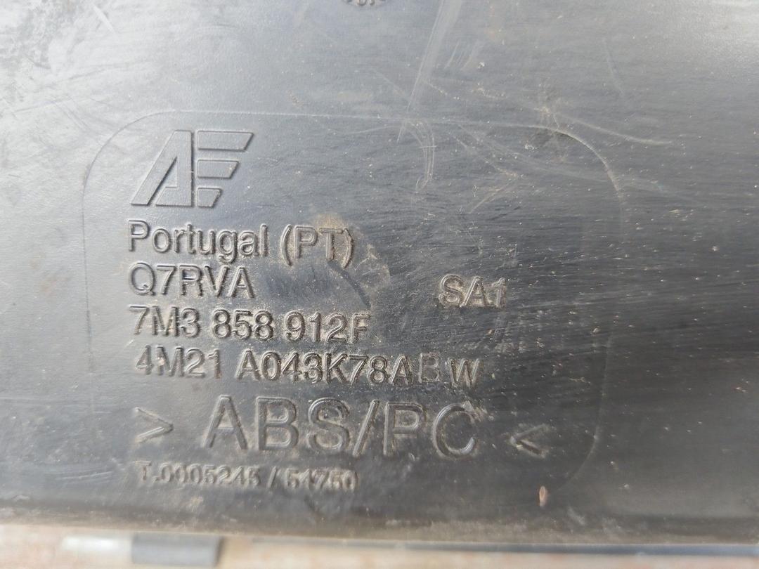 Бардачок A7HAO3 Volkswagen Sharan купить с доставкой
