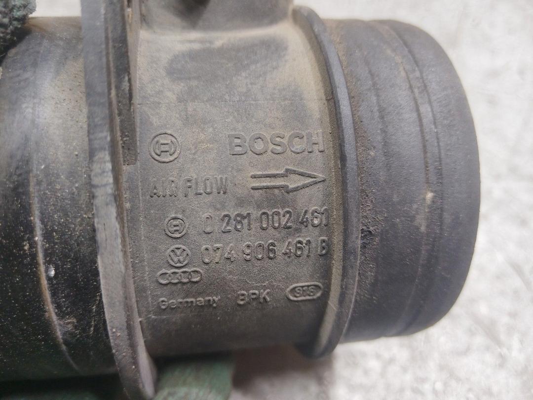 Расходомер воздуха U3QQHM Volkswagen Passat купить