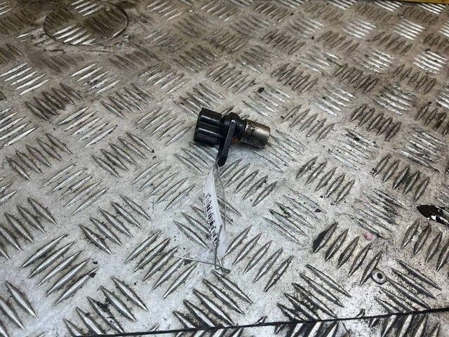 Датчик коленвала R8RKS1 Toyota Corolla Verso