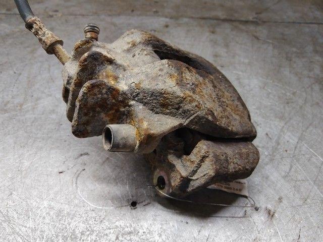 Суппорт передний левый I1LLDQ Volvo V70 - Фото 3