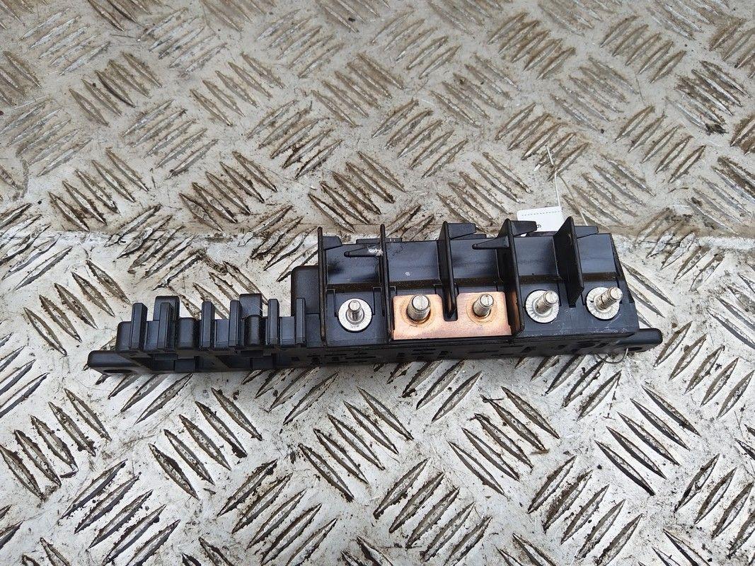 Блок реле TR6IQ5 Volkswagen Passat - Фото 4