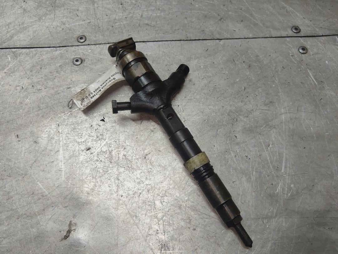 Форсунка BH736E Toyota Avensis - Фото 1